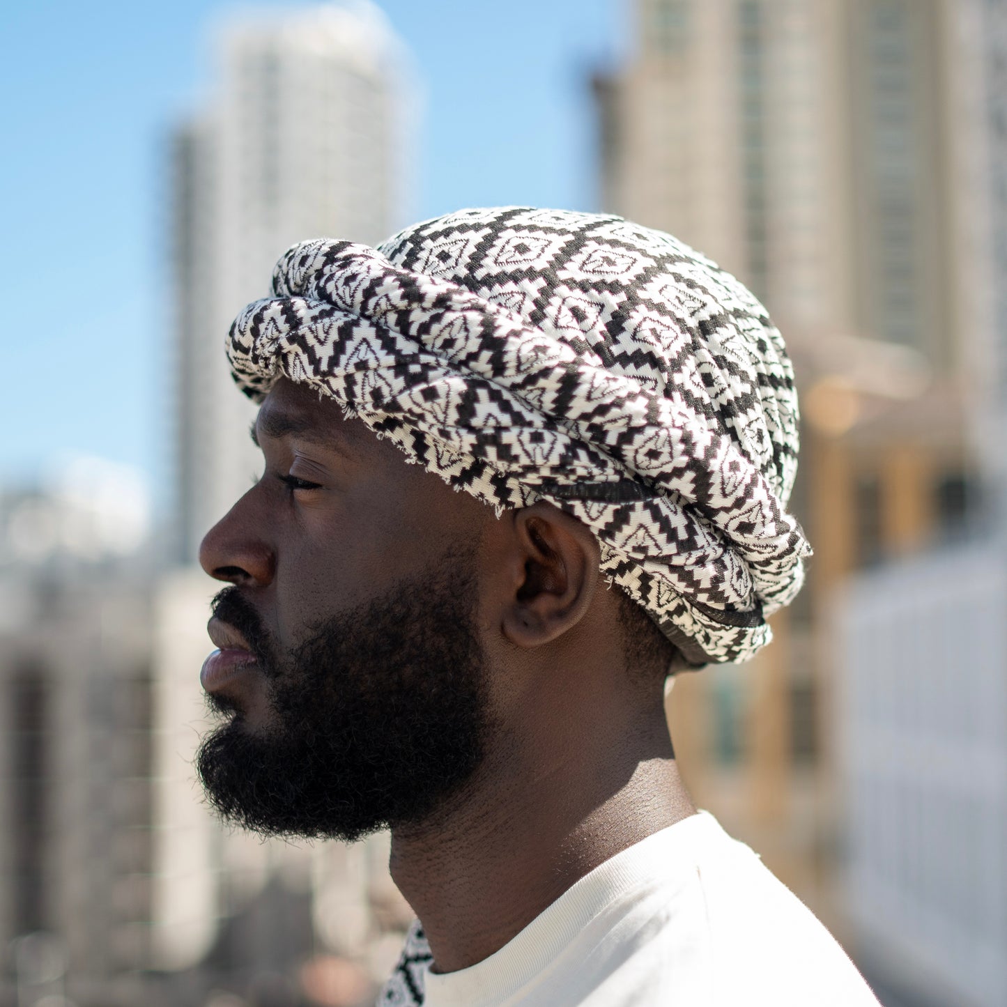 Black & White Accent Male Turban